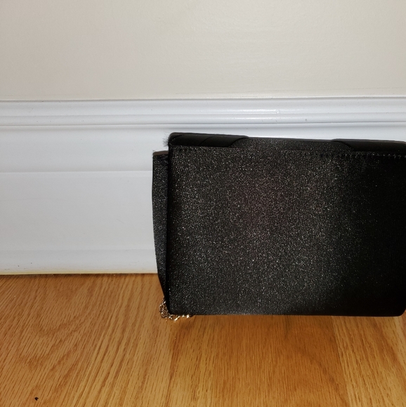 Black handbag - Picture 2 of 4